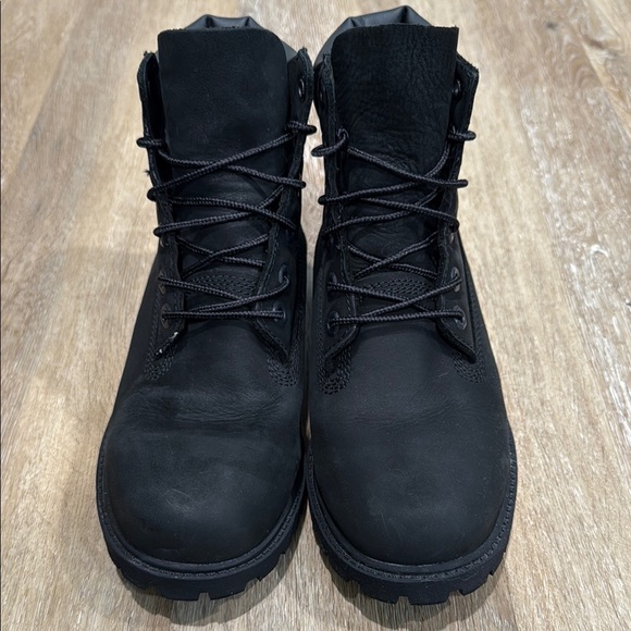 Timberland Size 5 Black Ankle Boots with Padded Collar - Picture 9 of 12